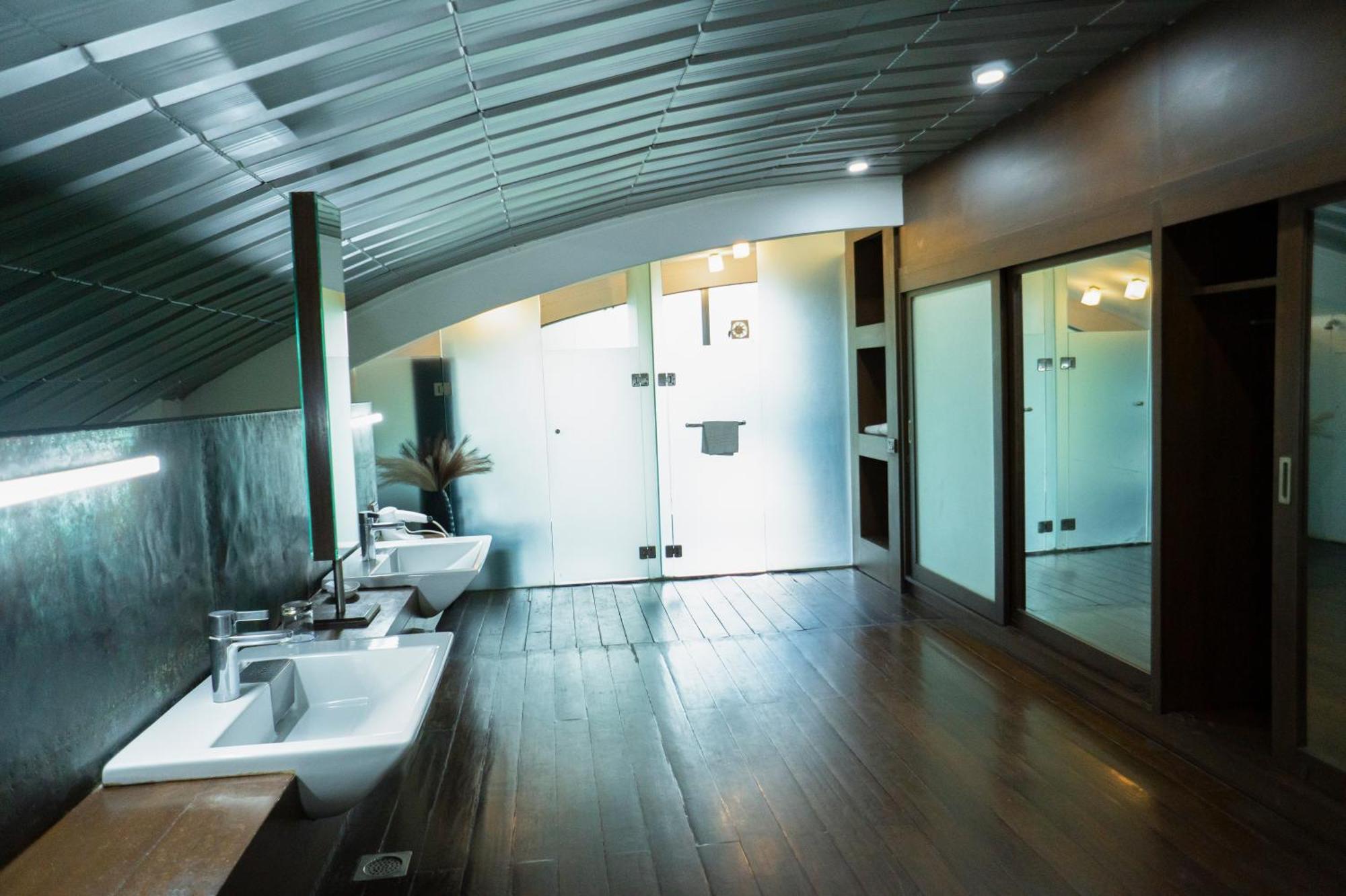 Regenta Beach House Resort, Goa Benaulim Exterior foto